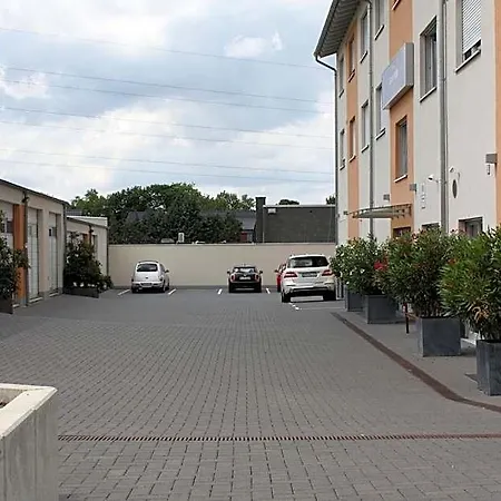 Grand Tour Hotel