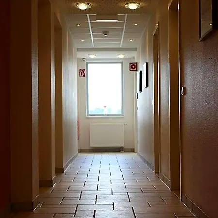 Hotel Grand Tour